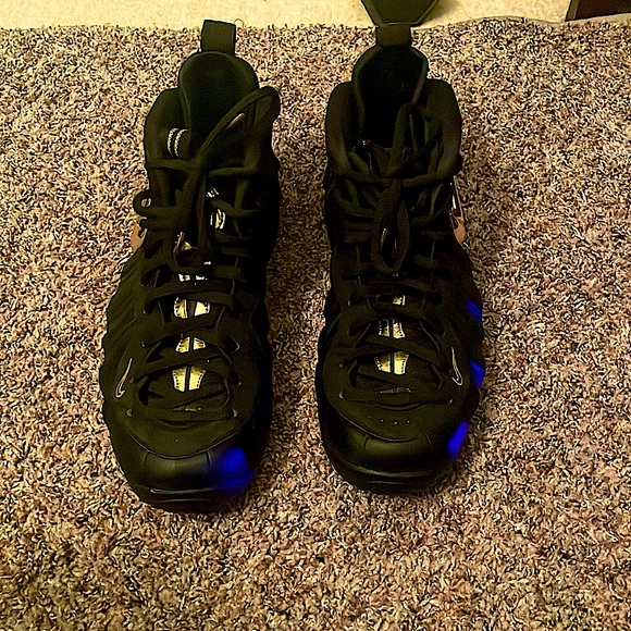 Nike air foamposites - Picture 2 of 3